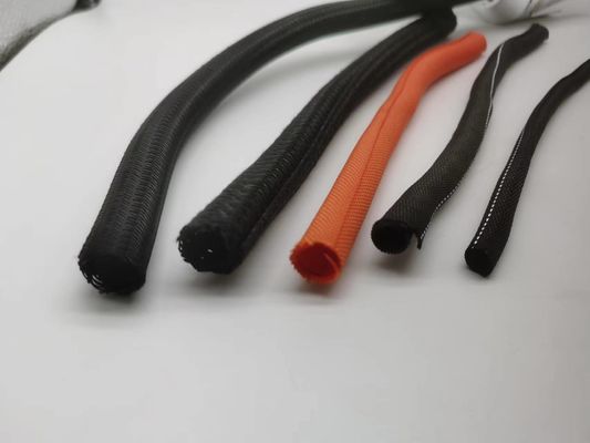 المطفئ الذاتي لـ PET لف حول كابل الأكمام الملفوفة محمي إدارة السلك